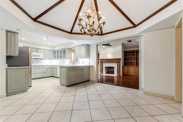 Photo - 10009 Chimney Hill Ln