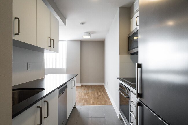 Photo - 190 Jameson Ave Unit 701