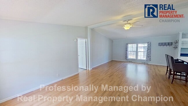 Photo - Charming Home in Quiet Neighborhood Near Monkey Junction