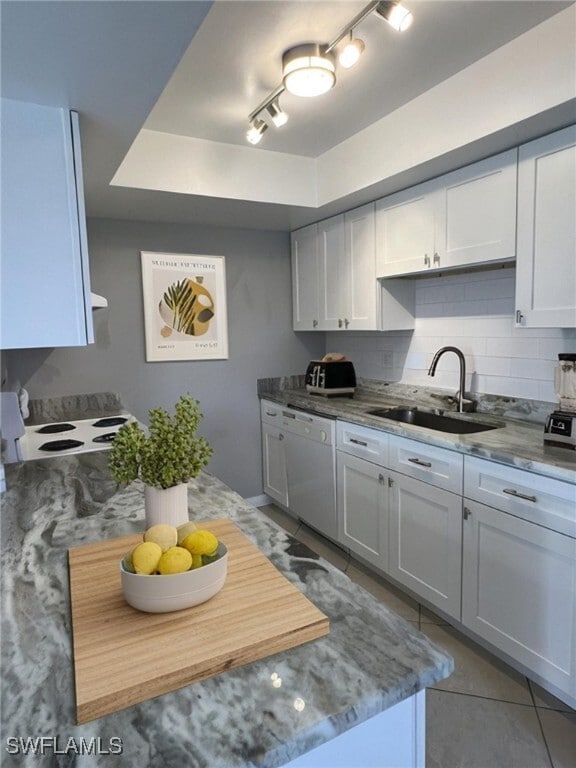Photo - 303 SW 3rd Pl