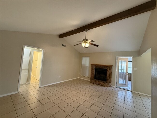 Photo - Recently updated in 2026 - Lovely 3 bedroom 2 bath home for lease in south Bossier City LA 71112