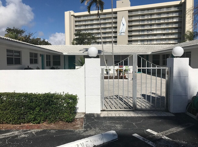 Photo - 2503 N Ocean Blvd Unit 6