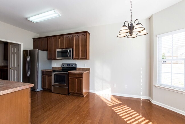 Photo - 8732 Hazelcroft Ln