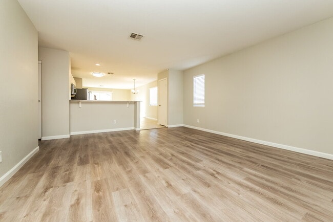 Photo - 7933 Odysseus Ave