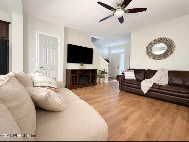 Photo - 77 San Briso Way