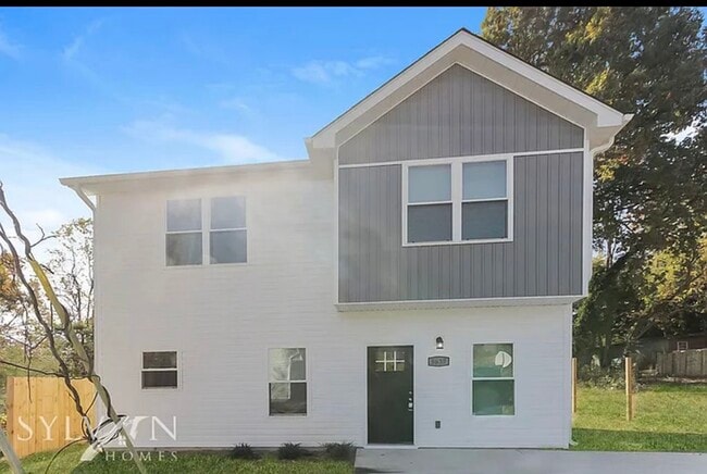 Building Photo - 5637 2nd St