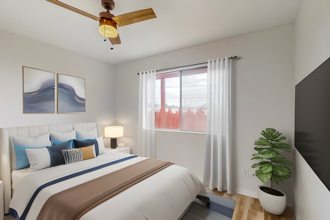 Photo - Lomas Gardens