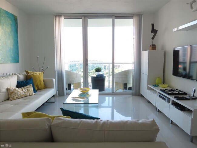 Photo - 2 br, 2 bath Condo - 3801 S Ocean Dr Apt 11V Unit Apt 11V