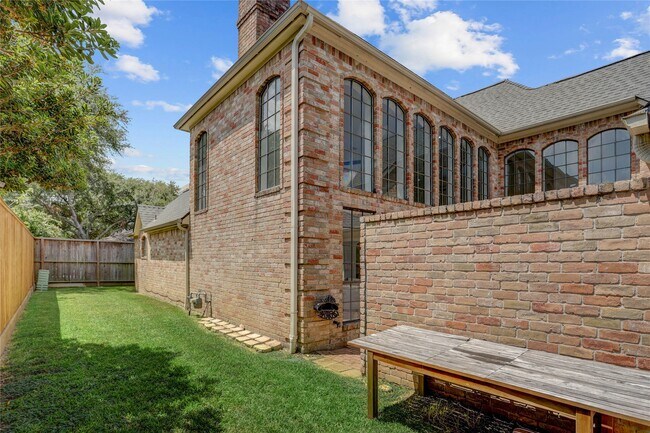 Photo - 11703 Wickhollow Ln