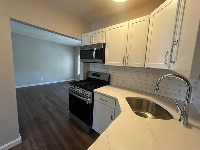 Photo - 268 River St Unit 2