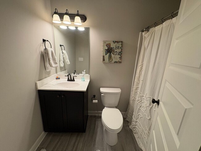 Photo - 3384 Shandy Rd