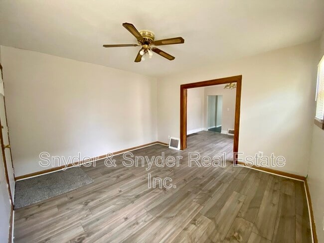 Photo - 93 Jewett St