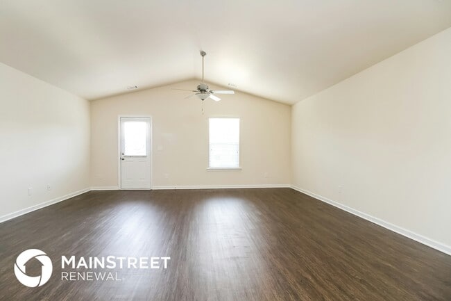 Photo - 2613 Stinger Dr