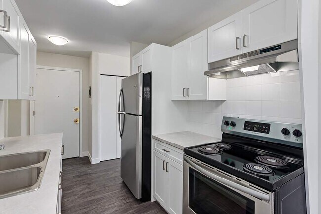 Photo - Belfast Court