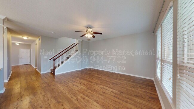 Photo - 435 Sanctuary Dr