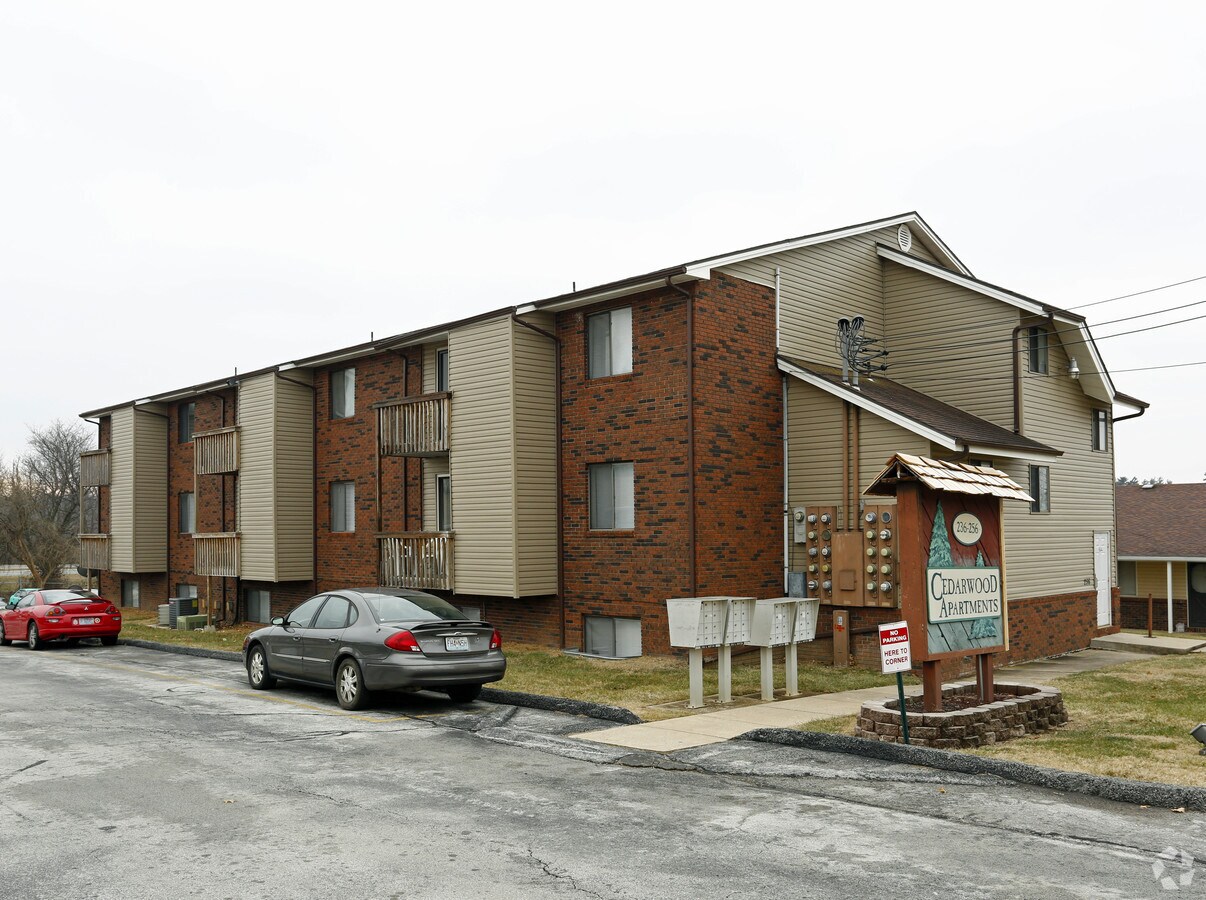Cedarwood - Cedarwood Apartments
