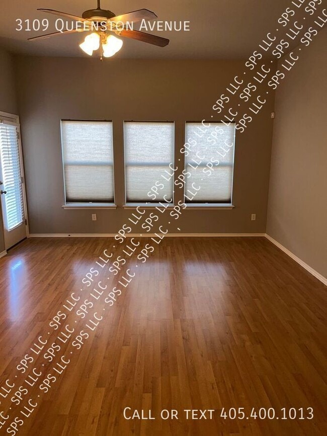 Photo - 3109 Queenston Ave
