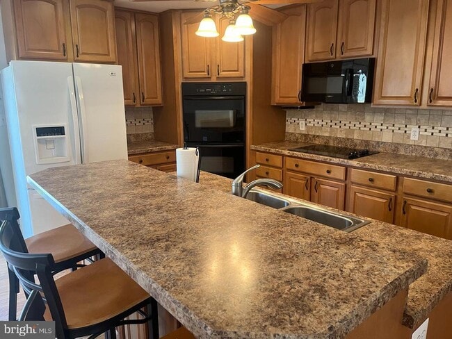 Photo - 1217 Hilltop Dr