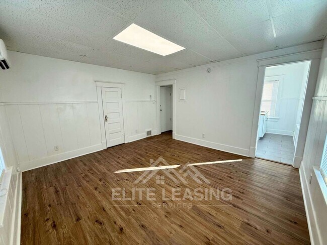 1500 SW Van Buren St Unit 2