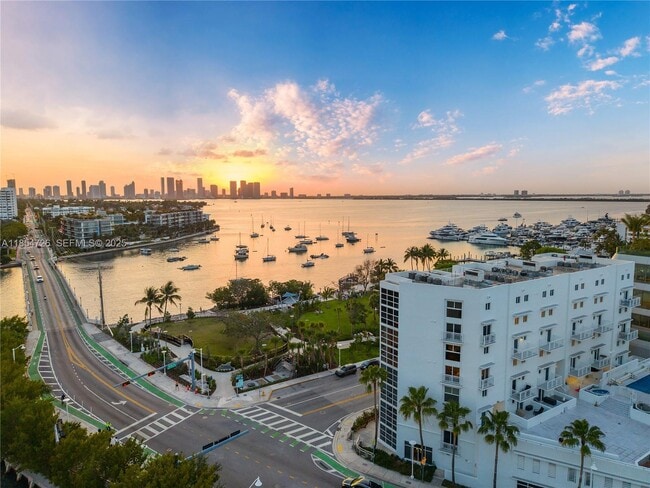 Building Photo - 1701 Sunset Harbour Dr Unit L501