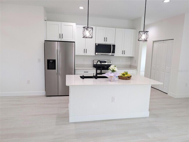 Photo - 7097 Bougainvillea St