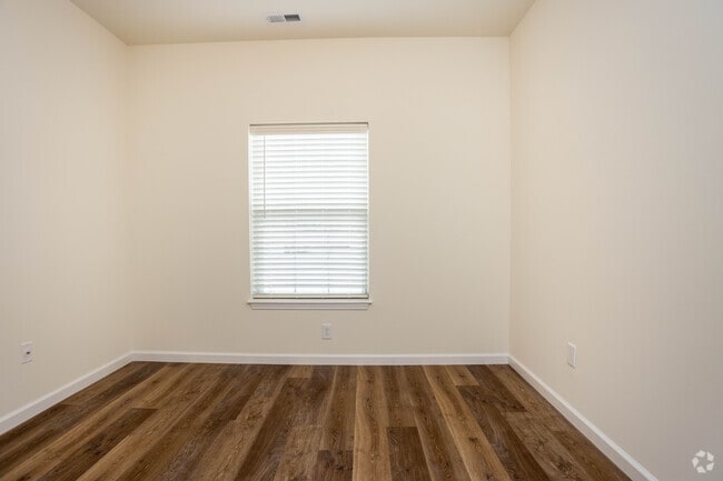 2BR, 2BA