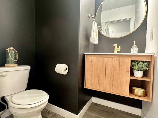 Photo - 274 Starboard Dr