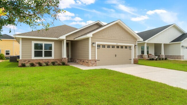 Photo - 215 Speckled Trout Ln N