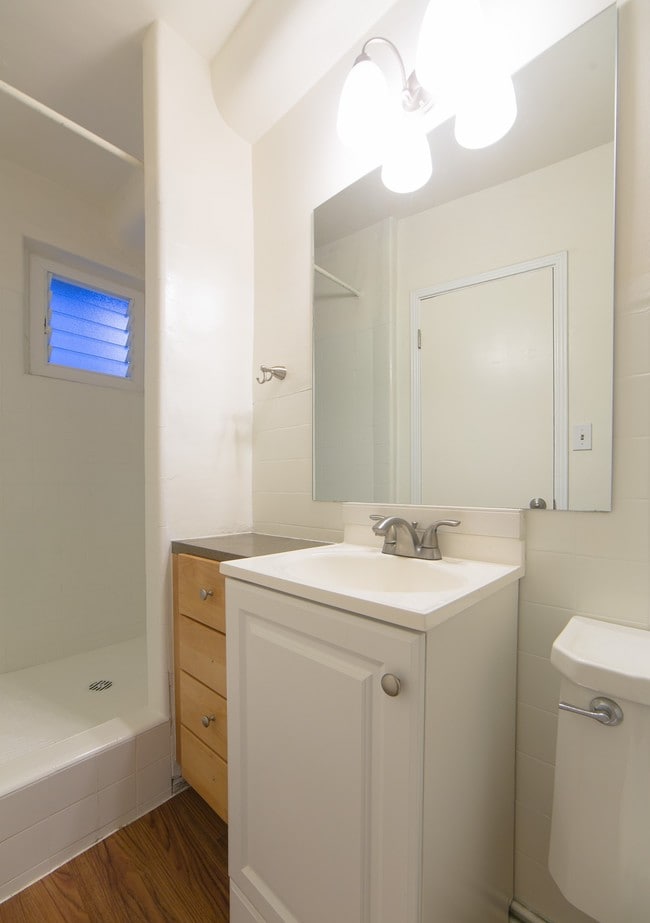 Studio Bathroom