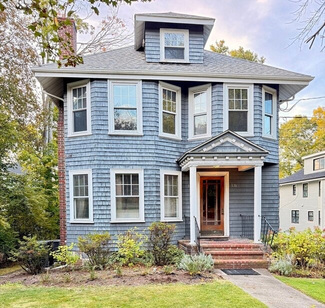 Photo - 131 Mt Vernon St