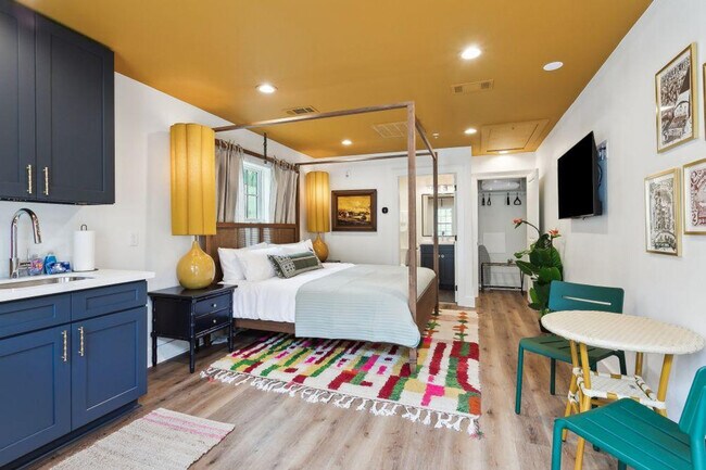 Building Photo - 1738 N Rampart St Unit ID1368481P