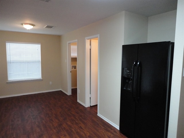 Photo - 610 Carole Cv