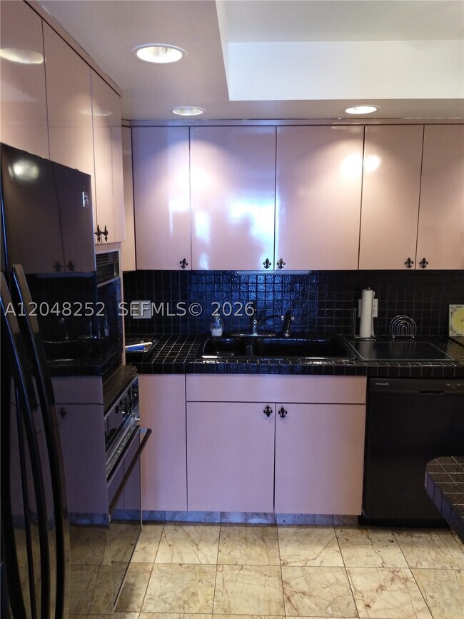 2101 S Ocean Dr Unit 2001