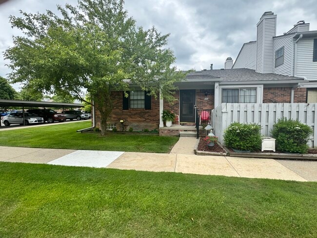 Photo - 43598 Arbor Way W Condo Unit Building 14