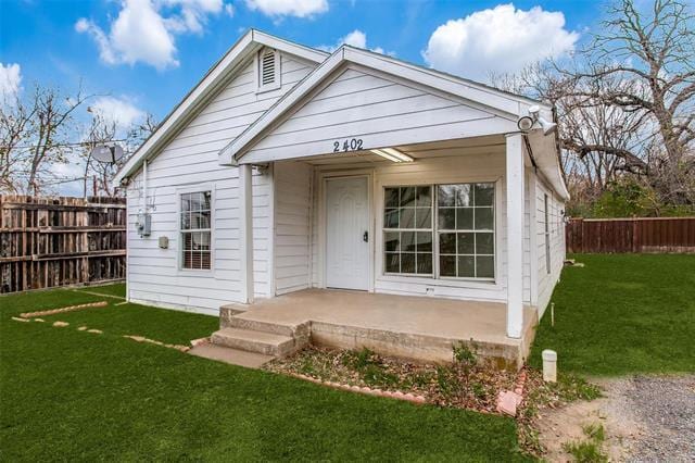 Photo - 2402 N Winnetka Ave