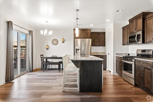 Building Photo - "Charming 4-Bed Retreat with 2.5 Baths in ... Rental