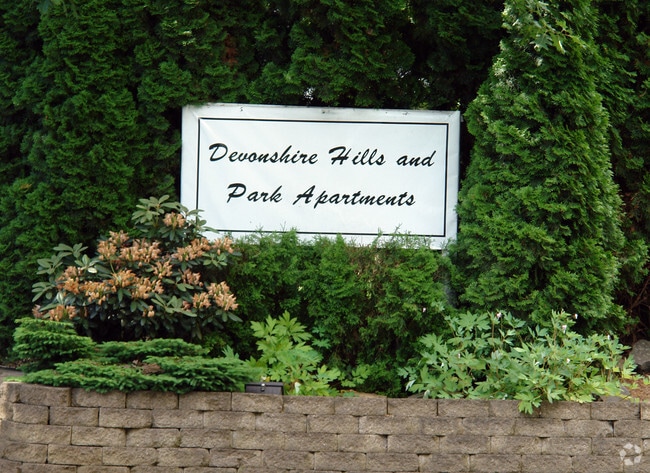Devonshire Hills Apartments