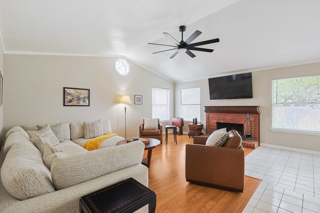 Photo - 2501 Highdale Dr Unit SI ID1575040P