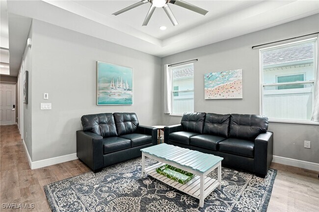 Photo - 10140 Carolina St