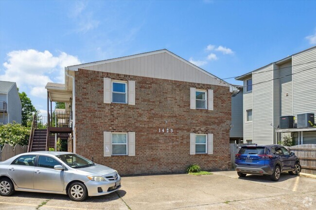 Building Photo - East Ovean View Rental