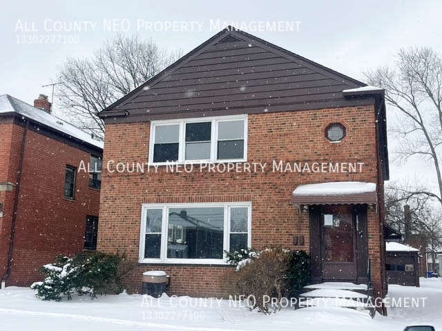 Building Photo - 13526 Cedar Rd Unit Down