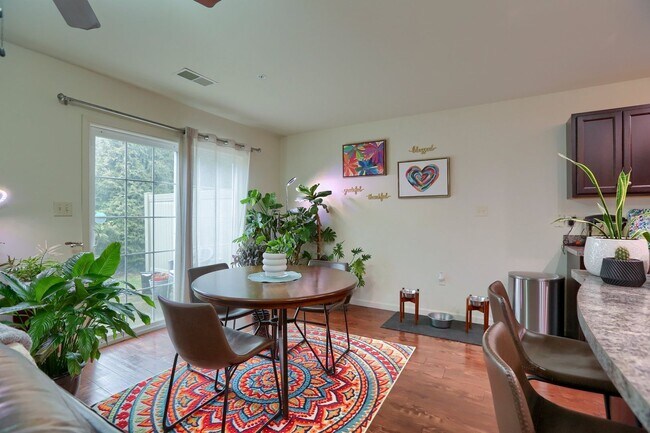 Photo - 2 Bedroom townhome