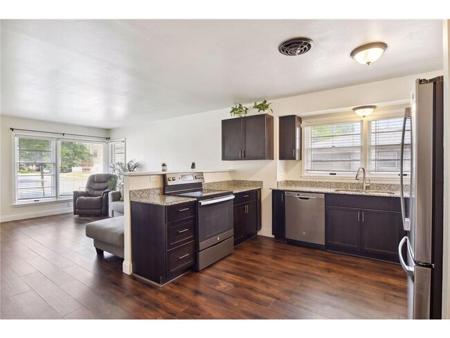 Photo - 6239 Xerxes Ave S Townhome
