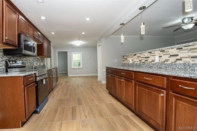 Photo - 10539 Greenwood Rd