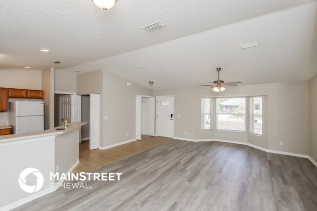 Photo - 1711 Hayworth Cir NW