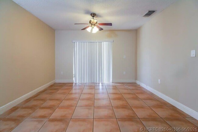 Photo - 18118 SW 154 Ct