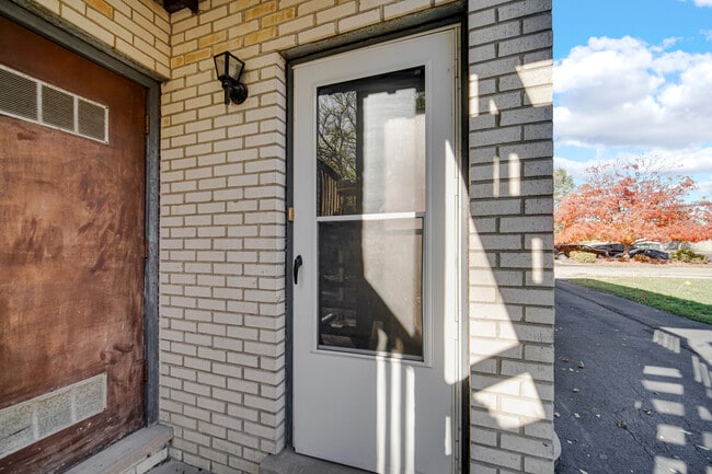 Photo - 31 Wellington Ave Unidad 1