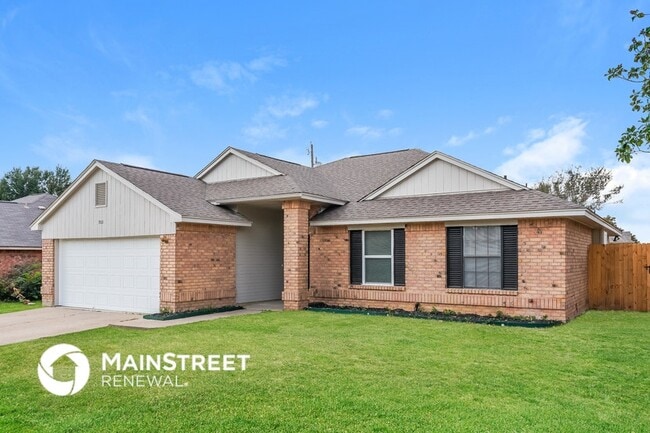 Photo - 900 Blewitt Dr