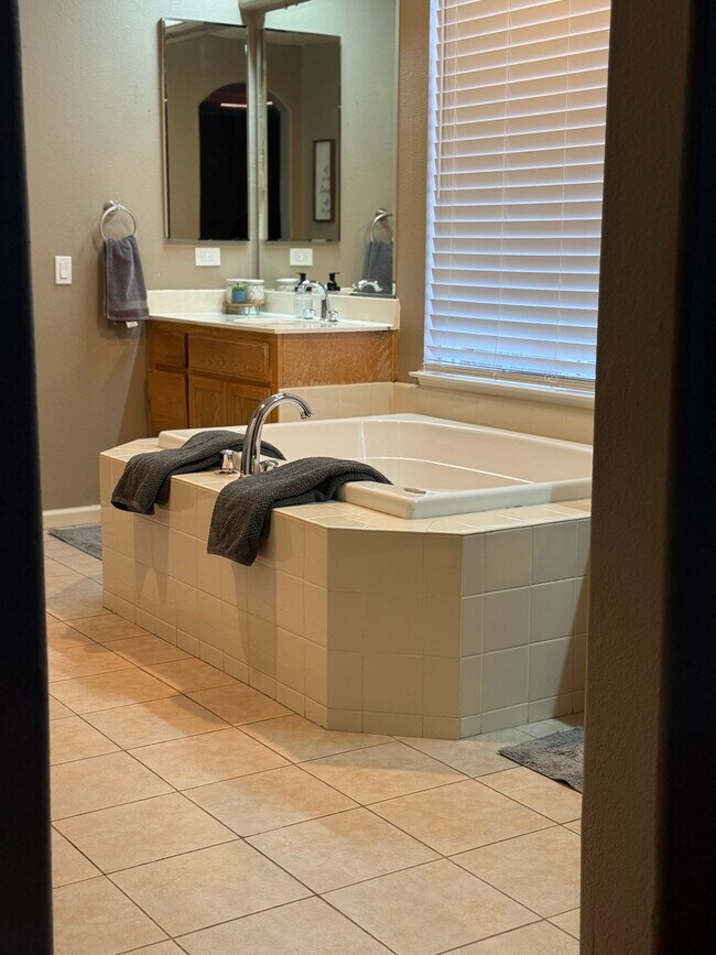 Photo - 1815 Mount Goethe Ct