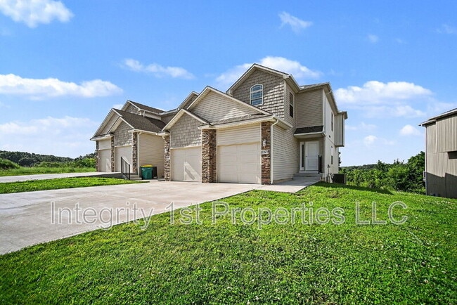 Photo - 10510 Clubhouse Dr